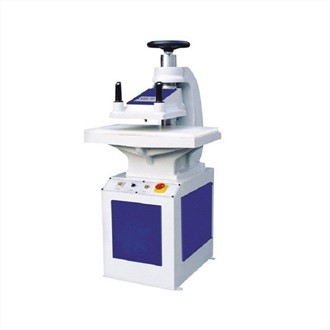 Poinçonneuse hydraulique 10T